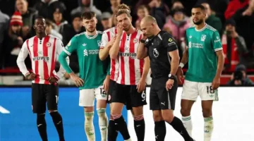 خطأ تحكيمي حاسم يغير نتيجة مباراة برينتفورد وليفربول ويثير جدل الجماهير